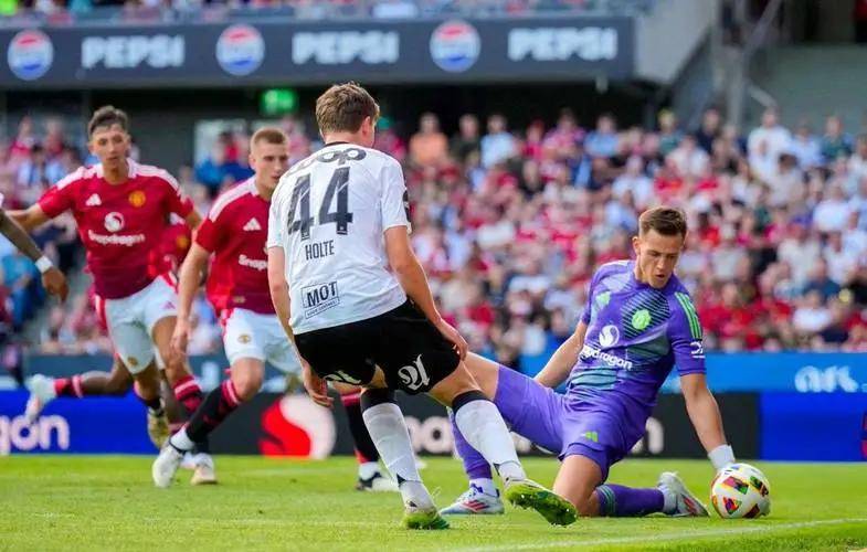 爱游戏中国-转折点勒沃库森状态回暖；社区盾转会期攻防权衡；球迷炸锅；数据趋势出现新变化的简单介绍-爱游戏中国